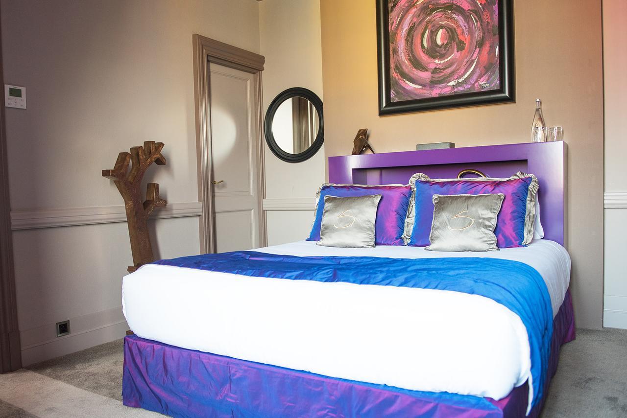 Le Stelsia Resort Saint-Sylvestre-sur-Lot Esterno foto
